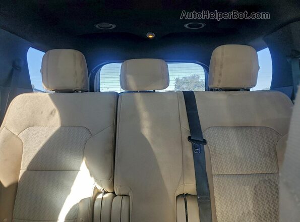 1FM5K7B87HGD42913 2017 FORD EXPLORER White Հետևի նստատեղերի տեսք