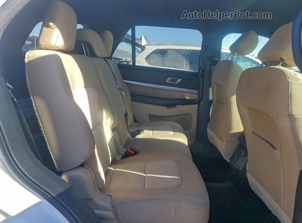 1FM5K7B87HGD42913 2017 FORD EXPLORER White Սալոնի հետևի տեսք