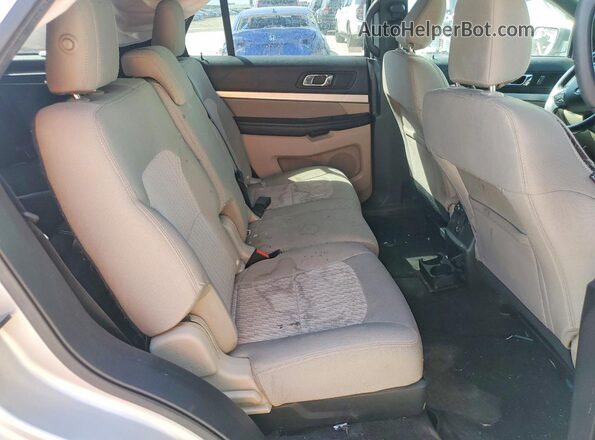 1FM5K7B89JGC06532 2018 FORD EXPLORER Silver Widok tylnych siedzeń
