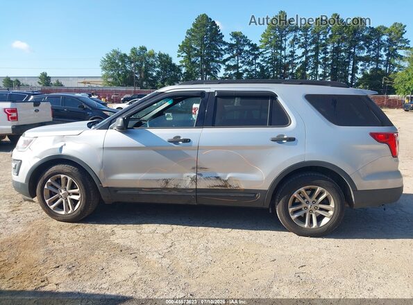 1FM5K7B8XHGA10710 2017 FORD EXPLORER Silver Widok z przodu