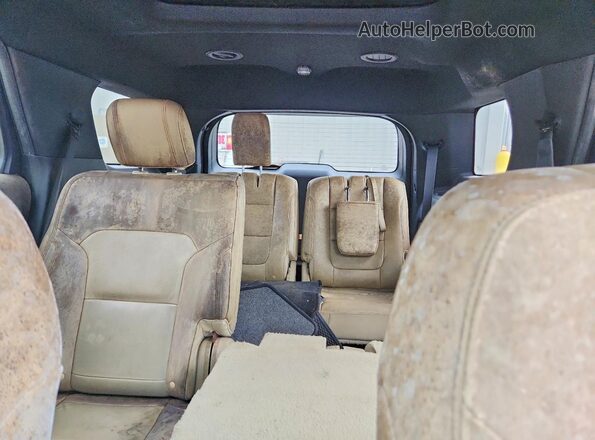 1FM5K7D80GGA42321 2016 FORD EXPLORER Red Rear seats view