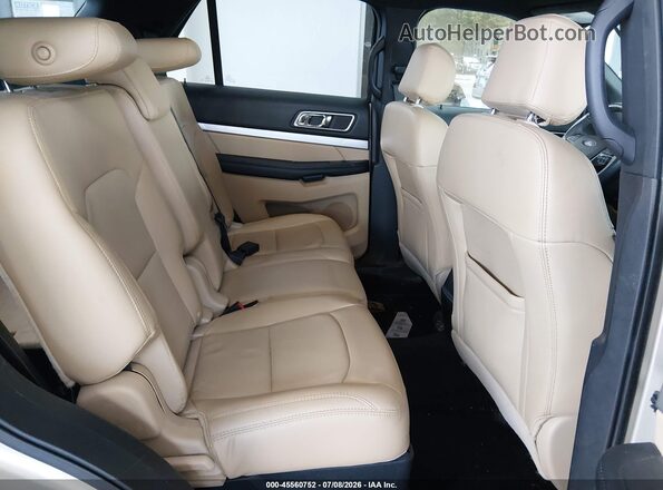 1FM5K7D81HGD49885 2017 FORD EXPLORER Beige Vista de la etiqueta del VIN