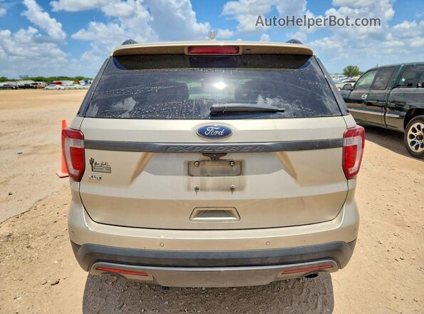 1FM5K7D81HGE22737 2017 FORD EXPLORER Gold Вид ззаду