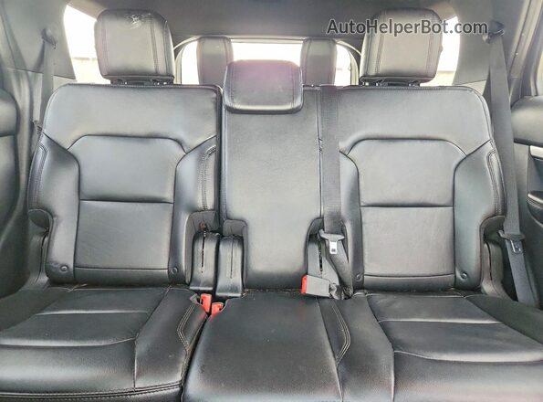 1FM5K7D82HGC76252 2017 FORD EXPLORER White Հետևի նստատեղերի տեսք