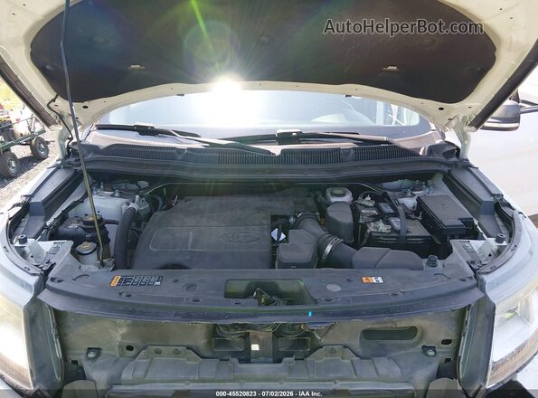 1FM5K7D83HGC31708 2017 FORD EXPLORER White Widok z tyłu