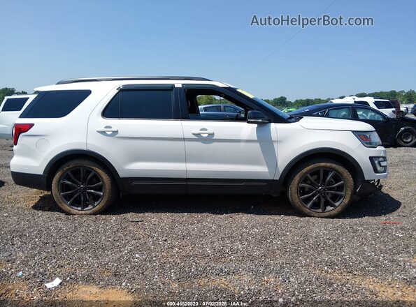 1FM5K7D83HGC31708 2017 FORD EXPLORER White Widok wnętrza 360 stopni