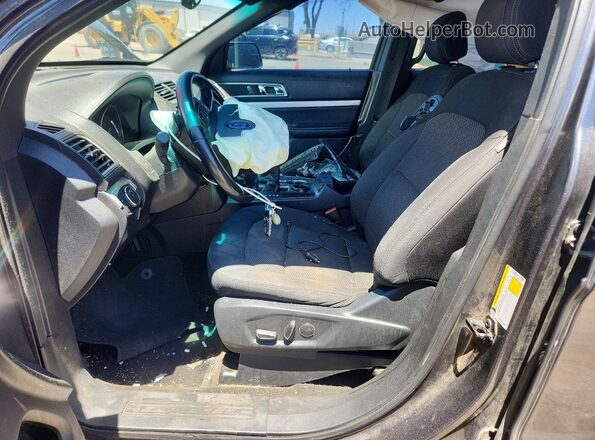1FM5K7D83HGD03474 2017 FORD EXPLORER Charcoal Вид салону спереду