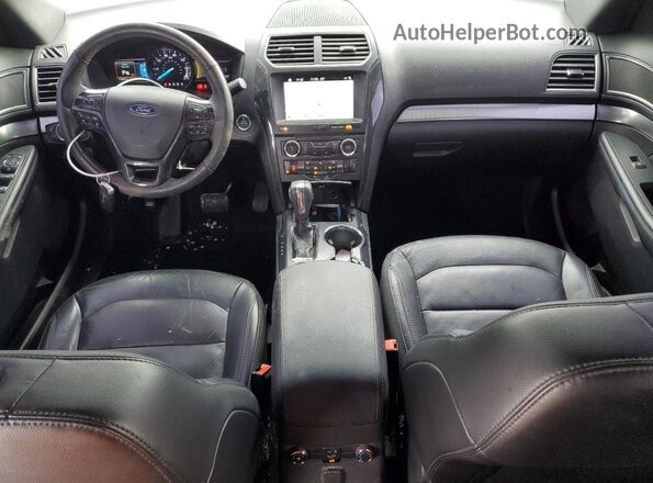 1FM5K7D83JGC47848 2018 FORD EXPLORER Серый Вид панели приборов