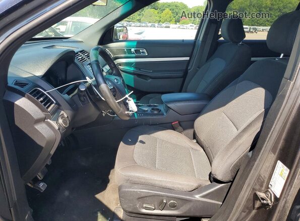 1FM5K7D85HGA80578 2017 FORD EXPLORER Gray Vista interior delantera