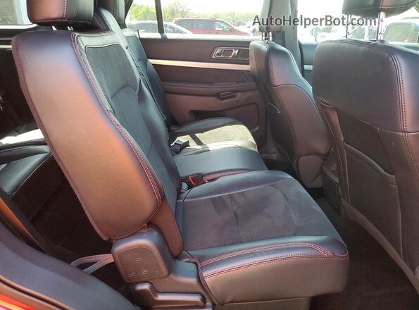 1FM5K7D85KGA75680 2019 FORD EXPLORER Red Вид задньої частини салону