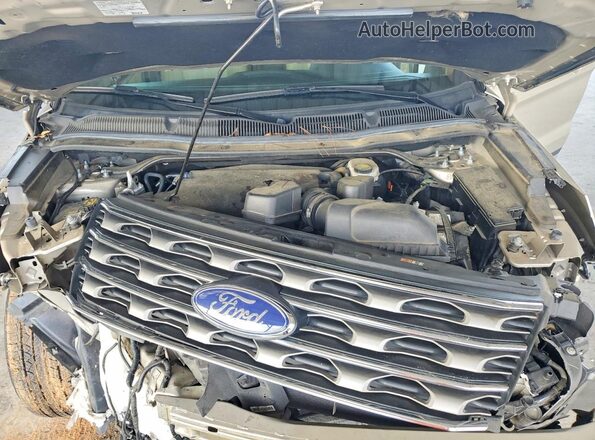 1FM5K7D86HGC29404 2017 FORD EXPLORER Бежевый Вид задней части салона