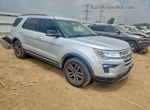 1FM5K7D86JGC03956 2018 FORD EXPLORER Silver Առջևի աջ
