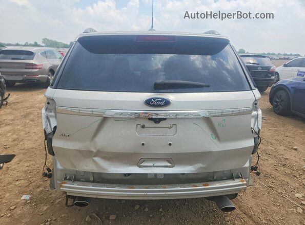 1FM5K7D86JGC03956 2018 FORD EXPLORER Silver Հետևի տեսք