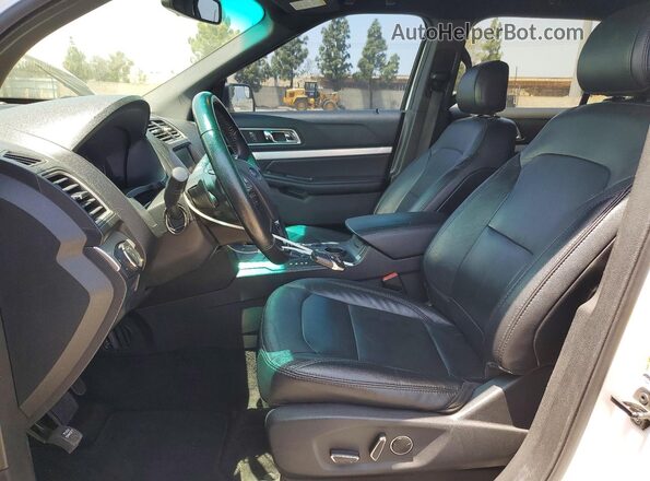 1FM5K7D87GGD02844 2016 FORD EXPEDITION White Front interior view