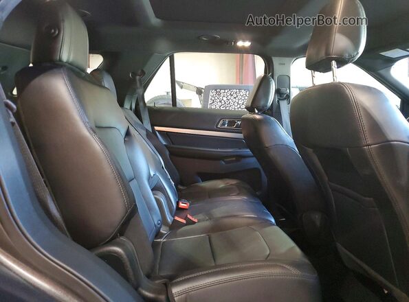 1FM5K7D88JGC69134 2018 FORD EXPLORER Угольный Вид задней части салона