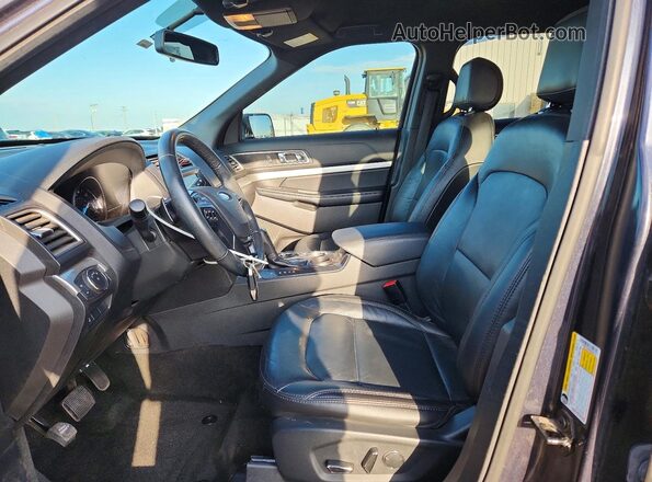 1FM5K7D89HGD86375 2017 FORD EXPLORER Charcoal Widok wnętrza z przodu