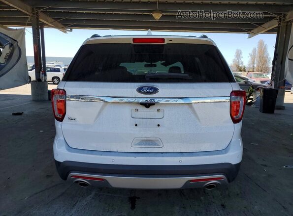 1FM5K7D89HGE42217 2017 FORD EXPLORER White Widok z tyłu