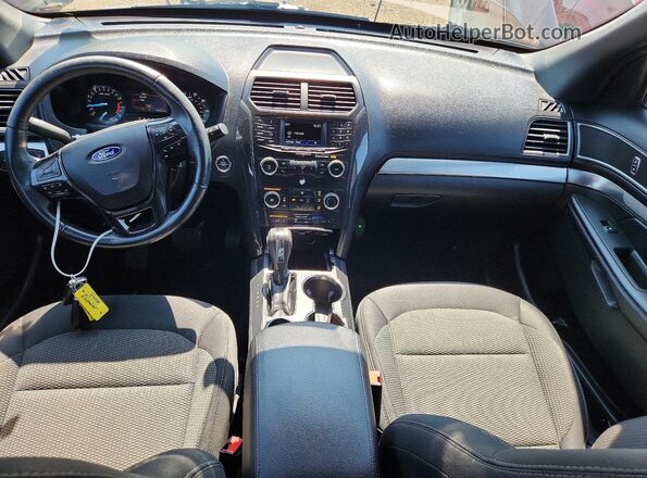 1FM5K7D89JGA40610 2018 FORD EXPLORER Burgundy Widok deski rozdzielczej