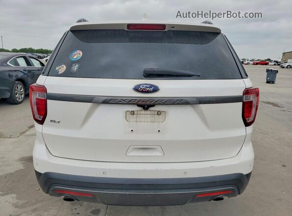 1FM5K7D8XHGA15841 2017 FORD EXPLORER White Widok z tyłu