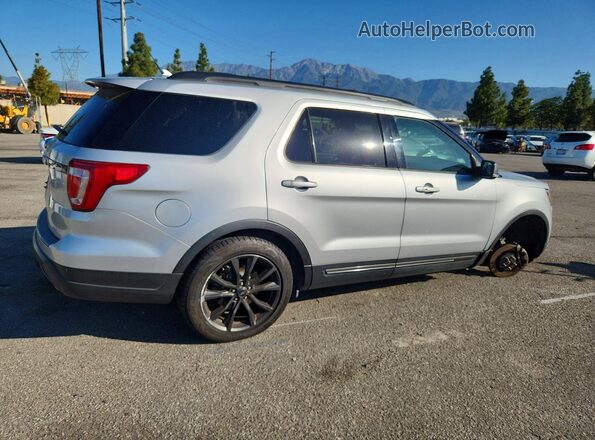 1FM5K7D8XJGA55925 2018 FORD EXPLORER Silver Задня права чверть