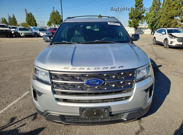 1FM5K7D8XJGA55925 2018 FORD EXPLORER Silver Вид спереду
