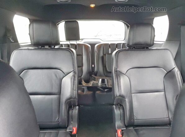 1FM5K7DH1HGA45813 2017 FORD EXPLORER Gray Vista de los asientos traseros