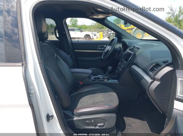 1FM5K7DH2JGC24349 2018 FORD EXPLORER White Widok wnętrza z przodu
