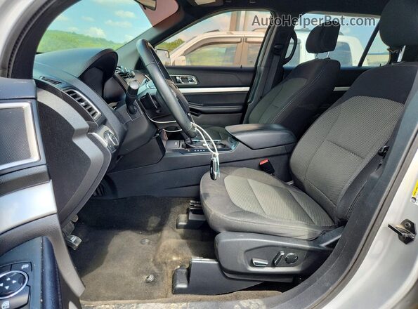1FM5K7DH4HGD78071 2017 FORD EXPLORER Silver Սալոնի դիմացի տեսք
