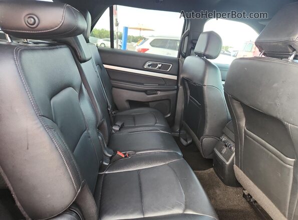 1FM5K7DH5GGA07211 2016 FORD EXPLORER Gray Rear interior view