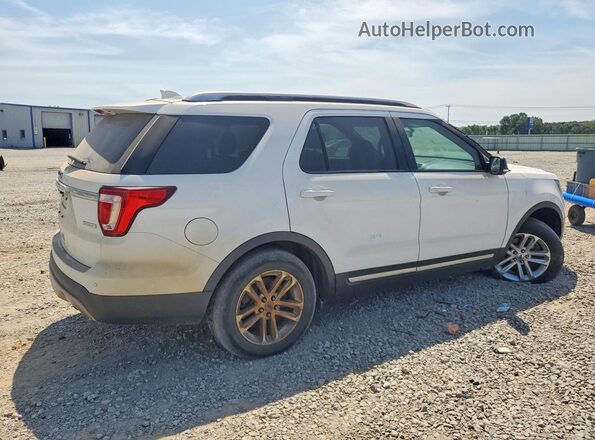 1FM5K7DH5HGD87684 2017 FORD EXPLORER White Trasero derecho