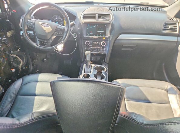 1FM5K7DH6HGC64556 2017 FORD EXPLORER Black Vista del salpicadero