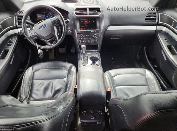 1FM5K7DH8HGC26830 2017 FORD EXPLORER Blue Vista del salpicadero