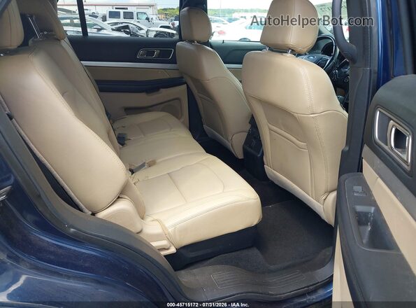 1FM5K7DHXHGD75658 2017 FORD EXPLORER Blue Widok naklejki z numerem VIN