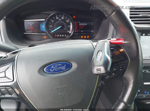 1FM5K7F82HGA75058 2017 FORD EXPLORER Silver Vista del salpicadero