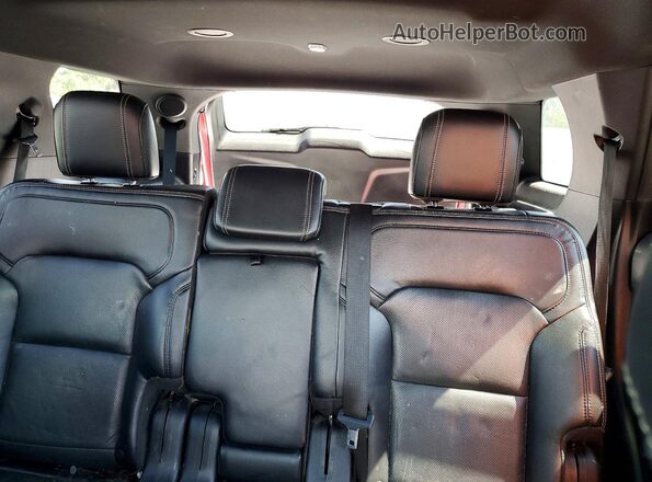 1FM5K7F83HGB47711 2017 FORD EXPLORER Red Widok tylnych siedzeń