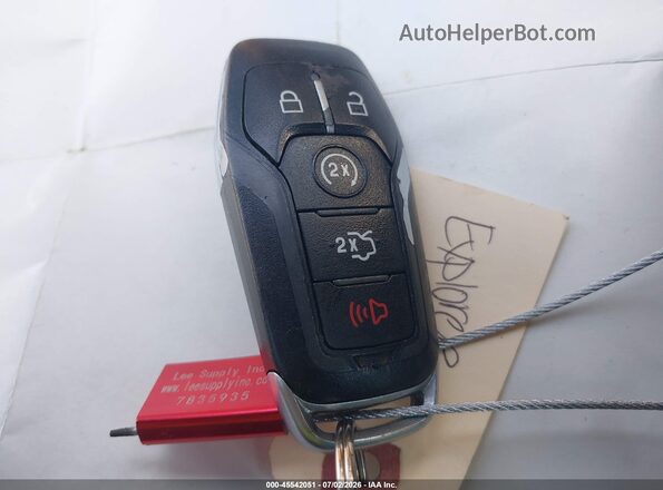 1FM5K7F85HGA89875 2017 FORD EXPLORER Maroon Вид панелі приладів
