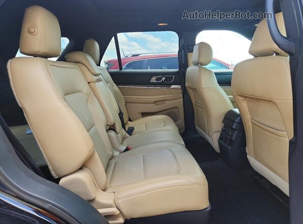 1FM5K7F88HGA22395 2017 FORD EXPLORER Black Вид задньої частини салону