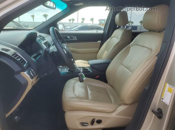 1FM5K7F88HGA34451 2017 FORD EXPLORER Желто-коричневый Вид салона спереди