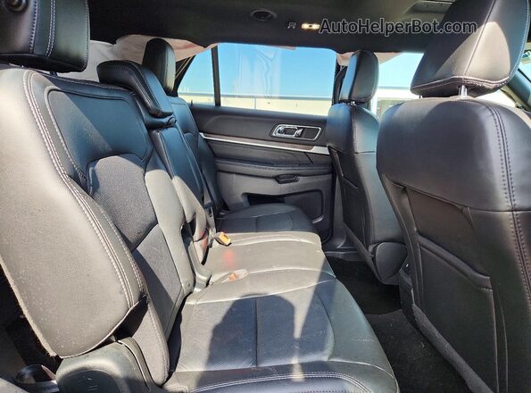 1FM5K7FH5JGC65264 2018 FORD EXPLORER Maroon Սալոնի հետևի տեսք