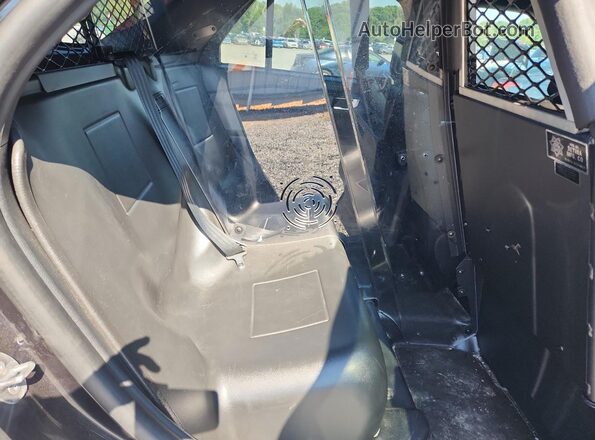 1FM5K8AB0PGB84593 2023 FORD EXPLORER Черный Вид задней части салона