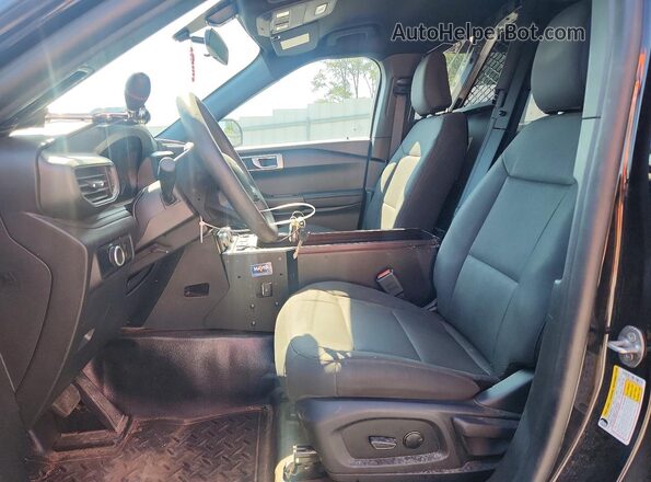 1FM5K8AB0PGB84593 2023 FORD EXPLORER Черный Вид салона спереди