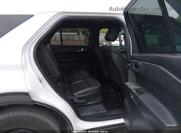 1FM5K8AB2LGC68408 2020 FORD POLICE INTERCEPTOR White VIN կոդի պիտակի տեսք