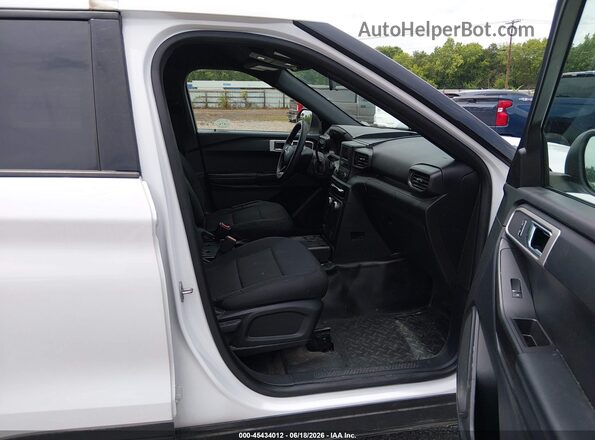 1FM5K8AB2LGC68408 2020 FORD POLICE INTERCEPTOR White Սալոնի դիմացի տեսք