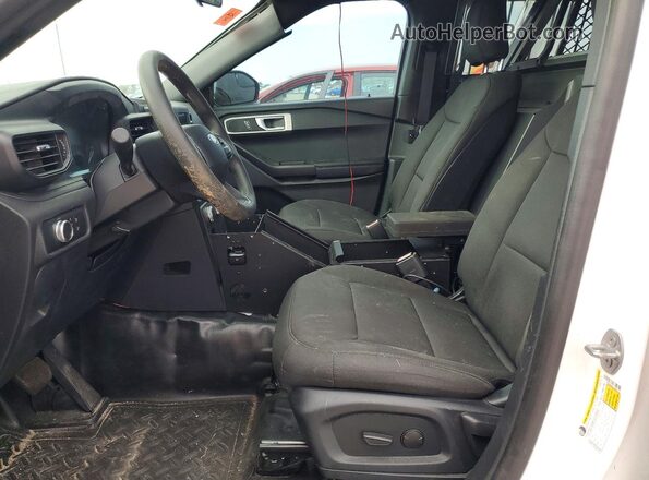 1FM5K8AB2LGD00175 2020 FORD EXPLORER White Вид салону спереду