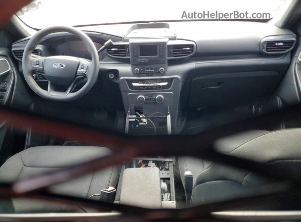 1FM5K8AB2LGD00175 2020 FORD EXPLORER White Вид панелі приладів