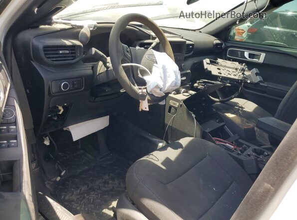 1FM5K8AB2PGC19201 2023 FORD EXPLORER Белый Вид панели приборов