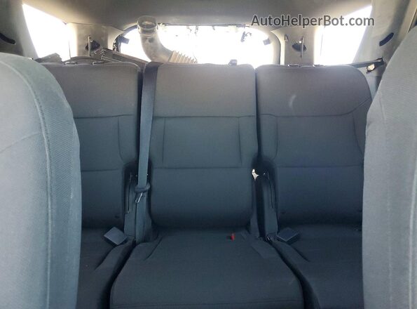 1FM5K8AB8NGA41002 2022 FORD EXPLORER White Հետևի նստատեղերի տեսք