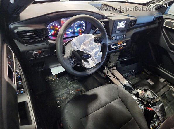 1FM5K8AC2NGA92942 2022 FORD EXPLORER White Widok deski rozdzielczej