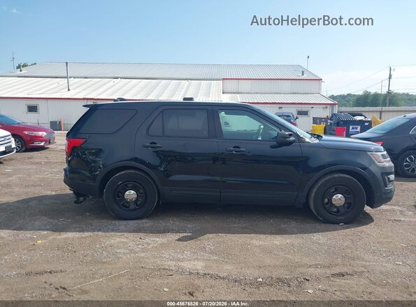 1FM5K8AR0HGD66843 2017 FORD UTILITY POLICE INTERCEPTOR Black Вид задньої частини салону