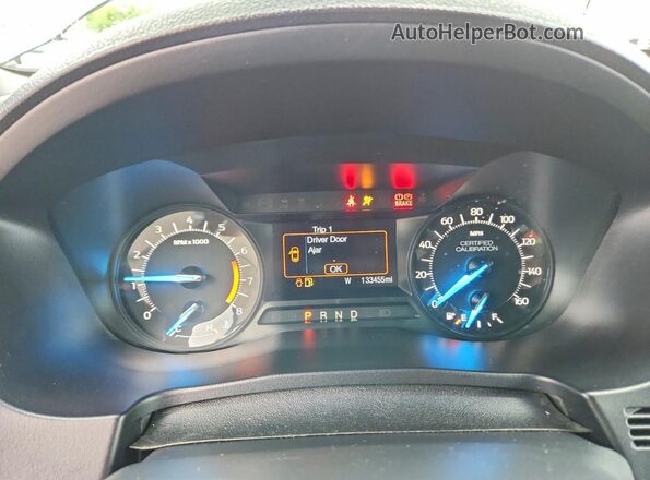1FM5K8AR2HGC34697 2017 FORD EXPLORER Черный Вид щитка приборов